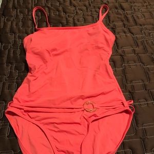 😎😎Michael Kors coral swimsuit 🌊